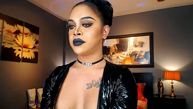 MarryQueen22 live sex cam