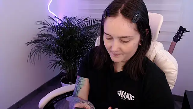 Fallenag666 live sex cam