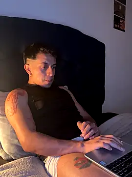 Matias_016 live sex cam