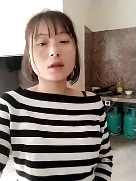 linda_bae00's cam snapshot