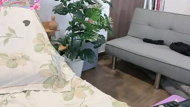 Alili-Trinh99's cam snapshot