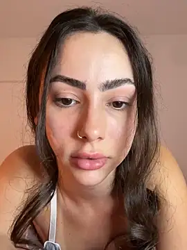 Baby_Mia_pires live sex cam