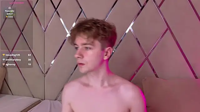 Paul_Holt live sex cam