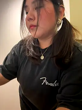 NamiNae live sex cam