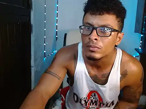 bigblackmen117uncs's cam snapshot