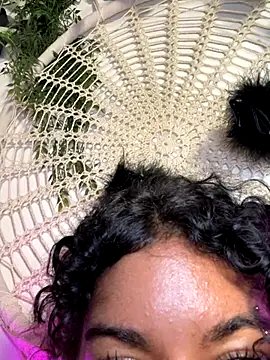 AlyssaHottv_'s cam snapshot