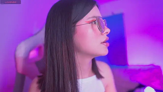 Lana_Dreams_'s cam snapshot