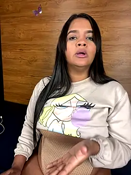 Megan_Fox95's cam snapshot