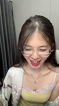 Qianqian-888 live sex cam