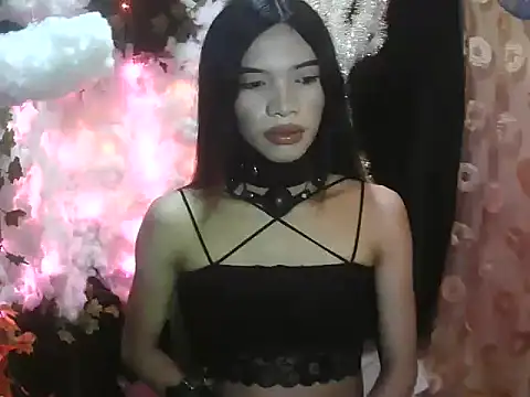 Trans-pinay_supernatural live sex cam
