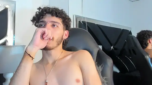 JojoBraando's cam snapshot