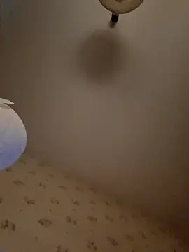 Perv10's cam snapshot