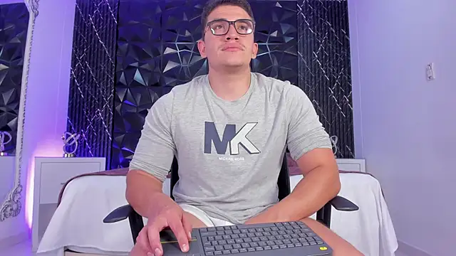 JeffDaltton's cam snapshot