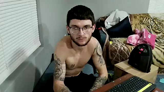 hungkubenski's cam snapshot