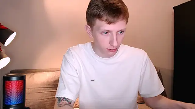 juliaanddima's cam snapshot