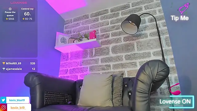 kevinn_blue1's cam snapshot