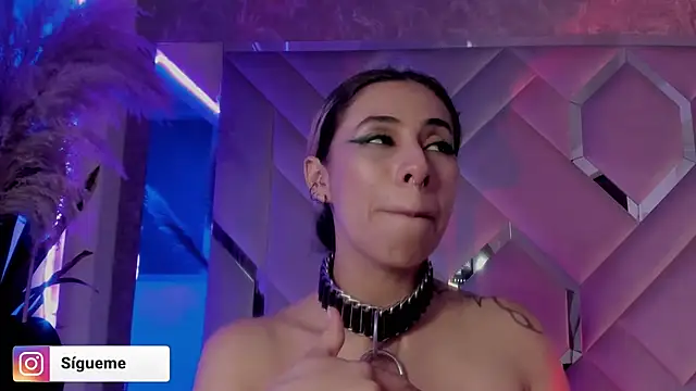 Sara_Foxx1's cam snapshot