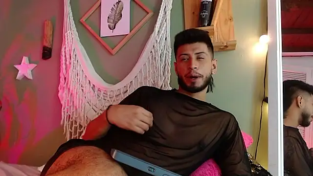 Colby_brown03's cam snapshot