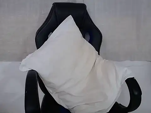 Apollo_21's cam snapshot