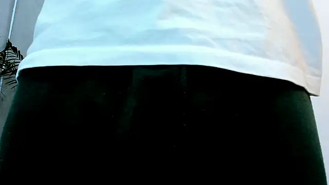 roan_birkin's cam snapshot