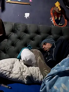 hairy_mannn's cam snapshot