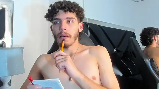 JojoBraando's cam snapshot