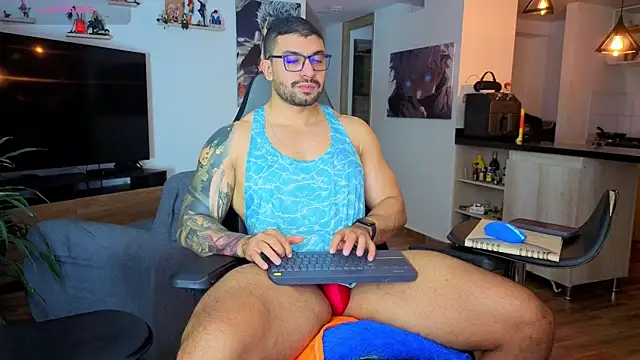 Michael_Diamond live sex cam