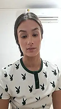 Sofiaspicy live sex cam