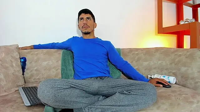 RexWildExplore live sex cam