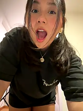 NamiNae live sex cam