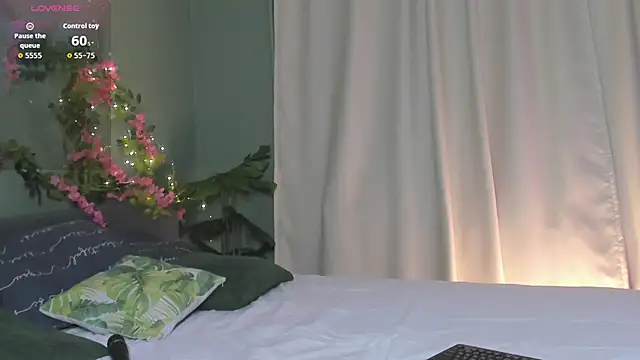 Lisbeth__Salander live sex cam