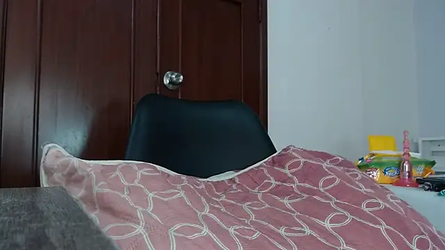 Darliin_G live sex cam