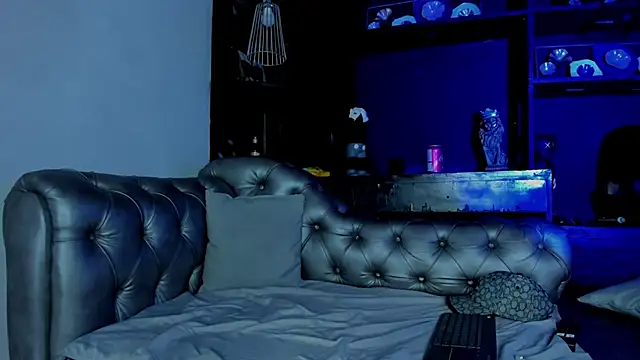 HeellBoy_ live sex cam