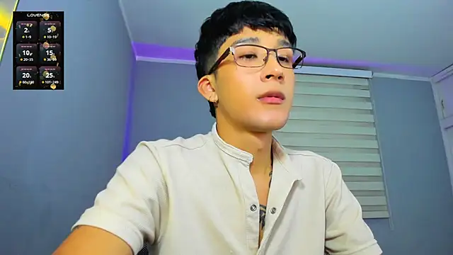 tom_Howard live sex cam