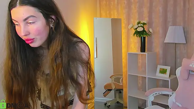 LiraRevery's cam snapshot