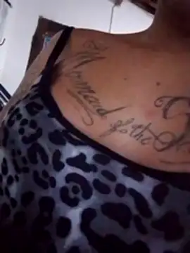 Trans_novinha69 live sex cam