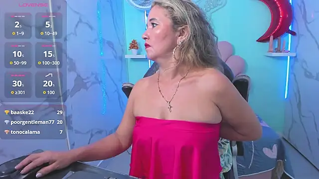 noelia_milf19's cam snapshot