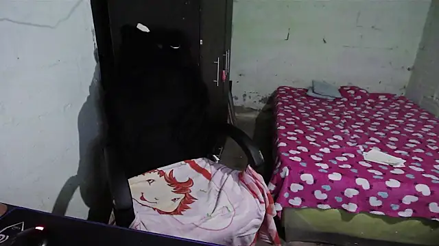 OppaichanUwU's cam snapshot