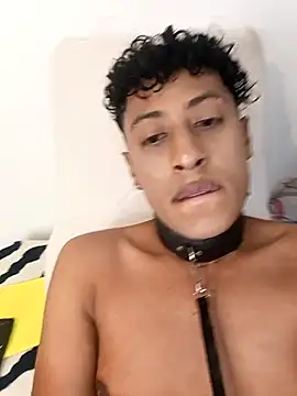 Varek_biglatin_dick live sex cam