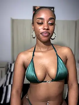 BhadBhad_Kitty live sex cam