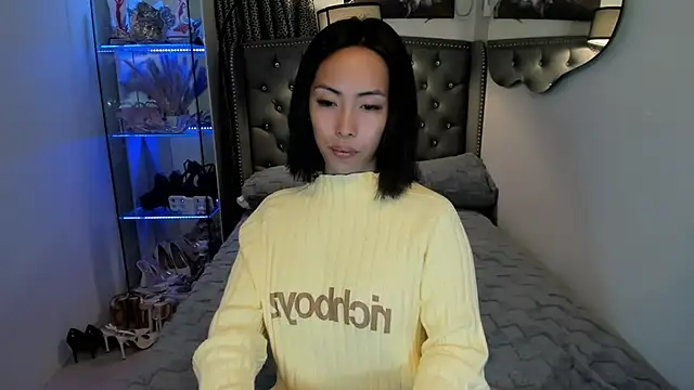 reighnempress live sex cam