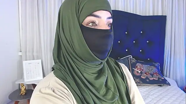 Uzra_hayed live sex cam