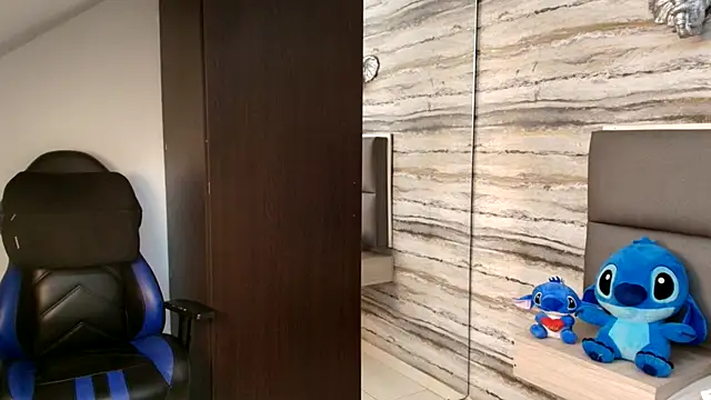 Lovers_21 live sex cam