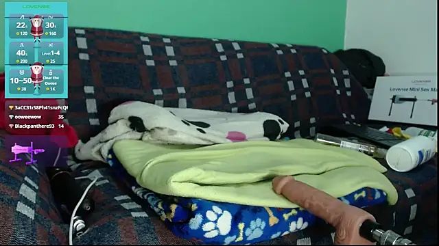 avaleri_cherry's cam snapshot