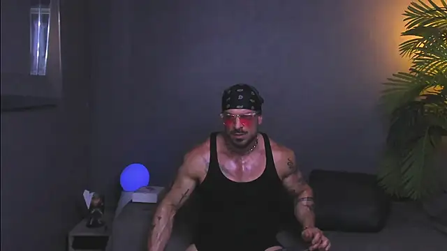 dennis_cox1 live sex cam