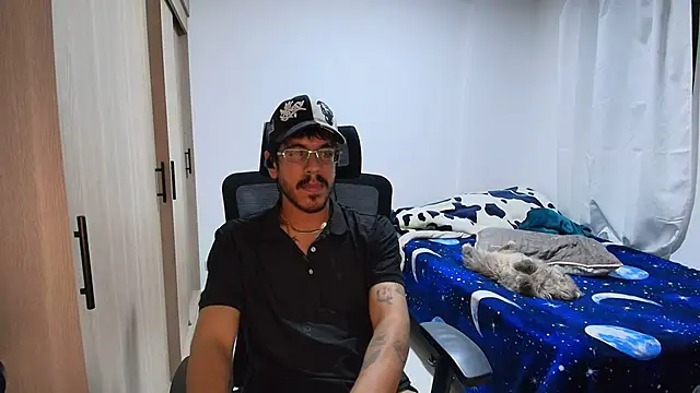 naitt_'s cam snapshot