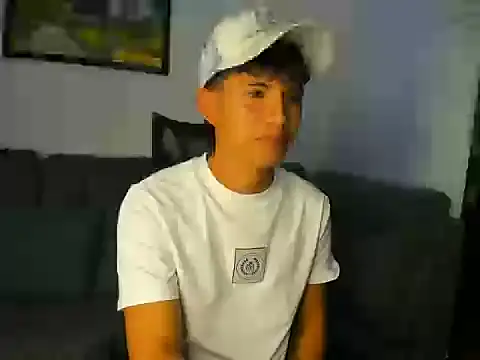 Mikke18's cam snapshot