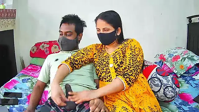 Younger_Couples live sex cam