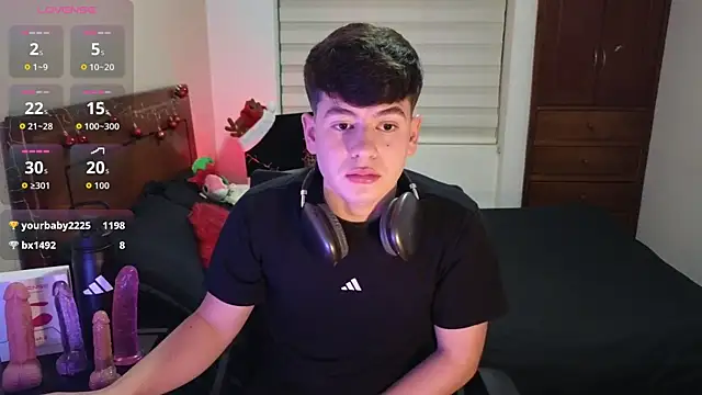 tightncuteass live sex cam