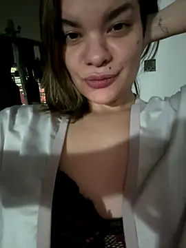 Zyrella's cam snapshot